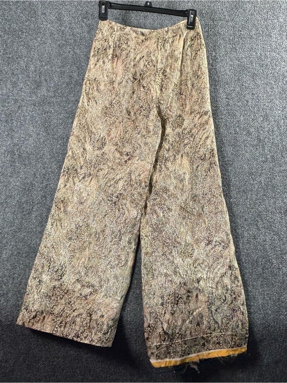 Vintage-Inspired Metallic Paisley Wide-Leg Pants - Beige